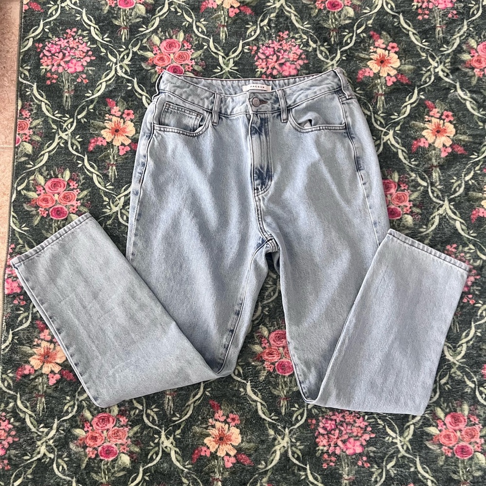 PacSun Light Wash Women's Mom Jeans